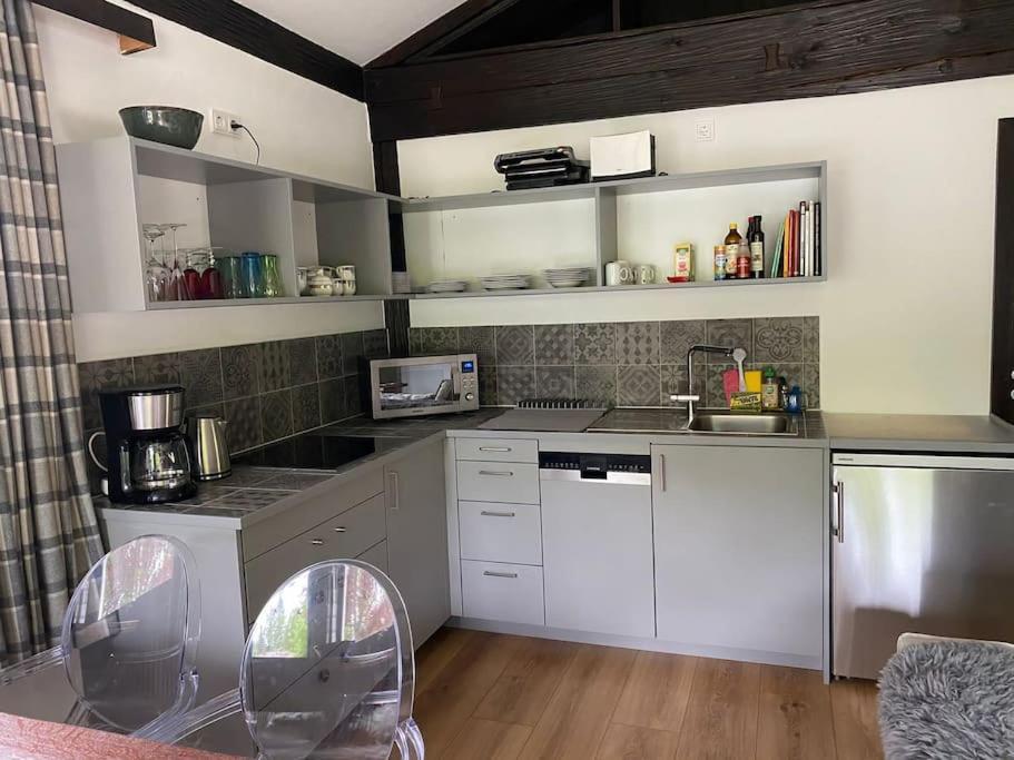 Ferienwohnung Thalia بيرغ ام ستارنبيرغر المظهر الخارجي الصورة