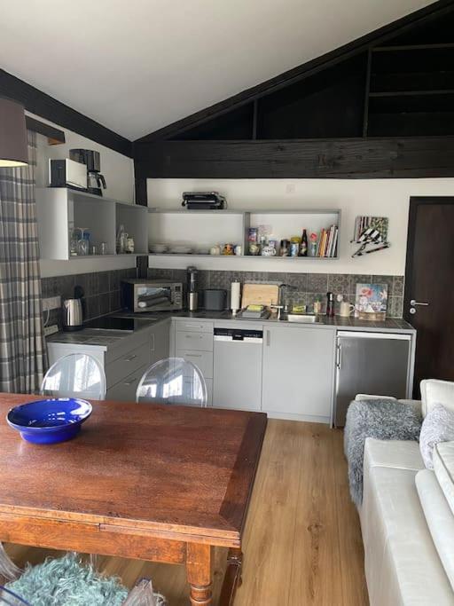 Ferienwohnung Thalia بيرغ ام ستارنبيرغر المظهر الخارجي الصورة